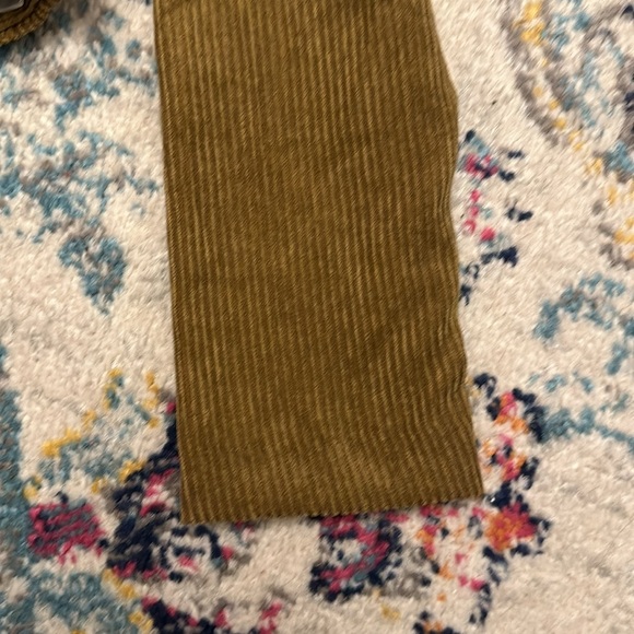 Zara // Olive Green Puff Sleeve Top with gold buttons - Picture 5 of 7